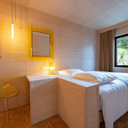 Holiday home Delibes, Jardin Et 3 *